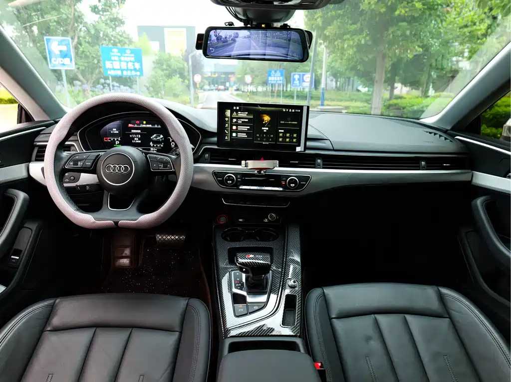 Audi A5 (Import)