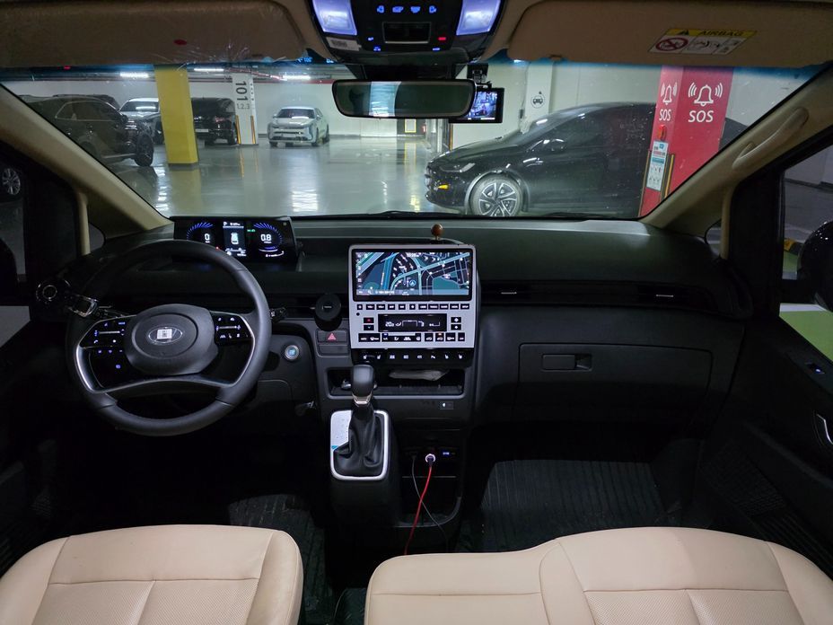 Hyundai Staria