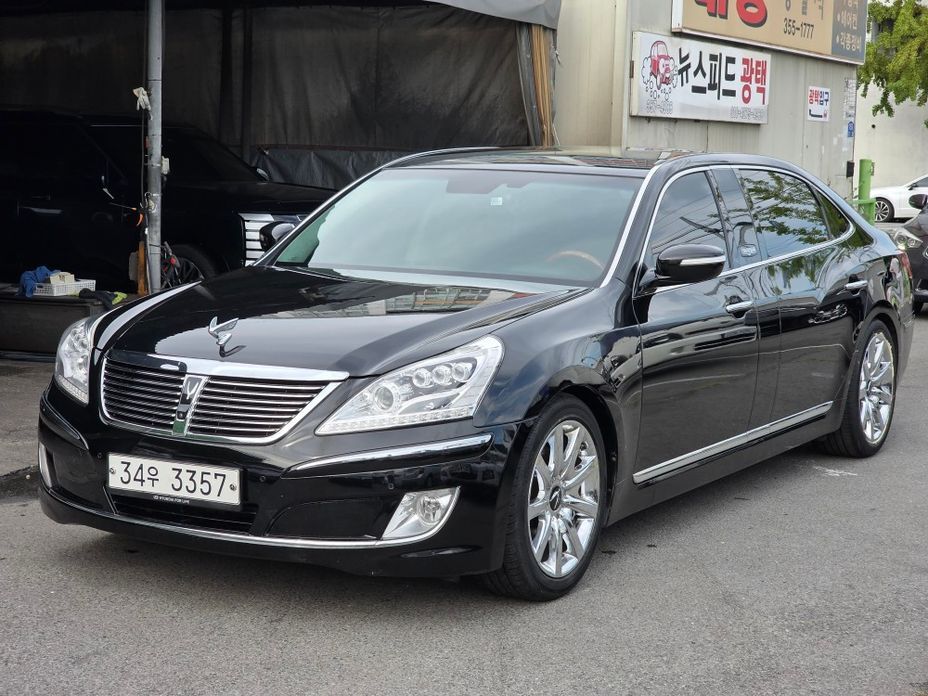 Hyundai Equus