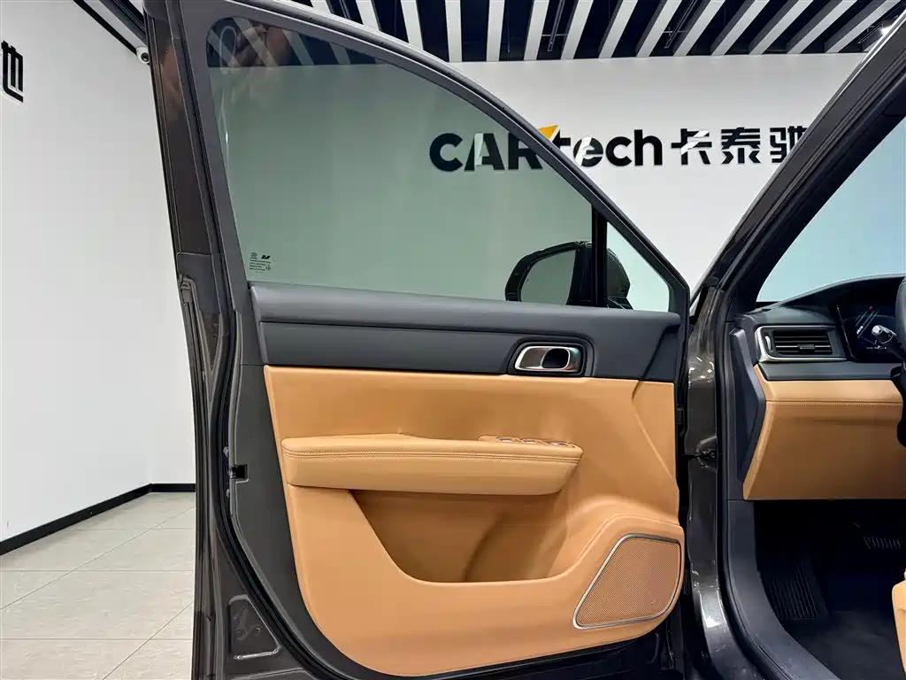 Li Auto Li ONE