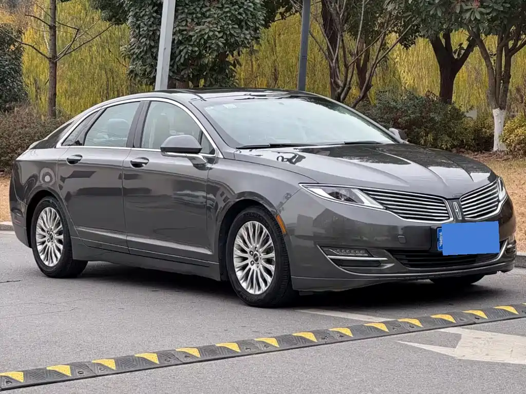 Lincoln MKZ