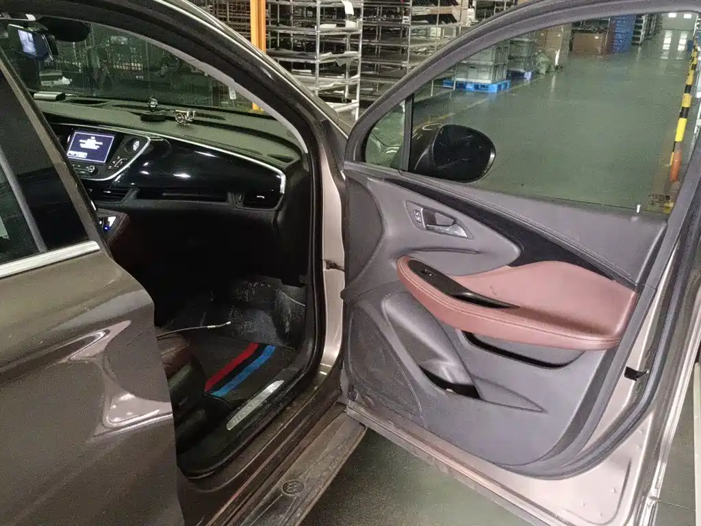 Buick Envision Plus