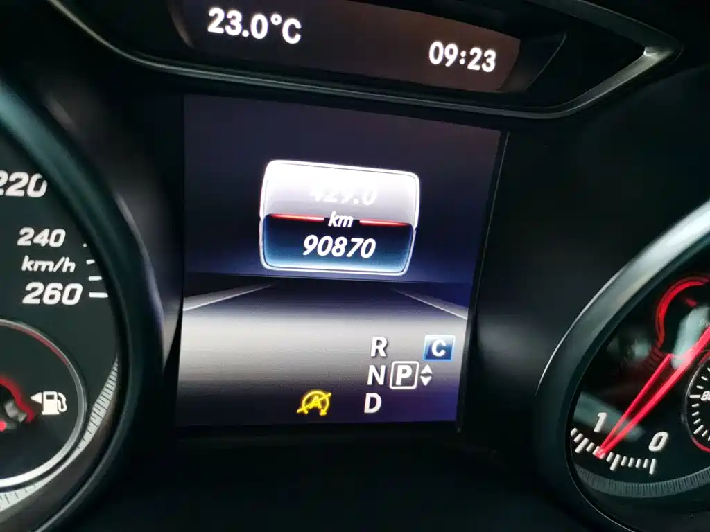 Mercedes-Benz CLA (Import)