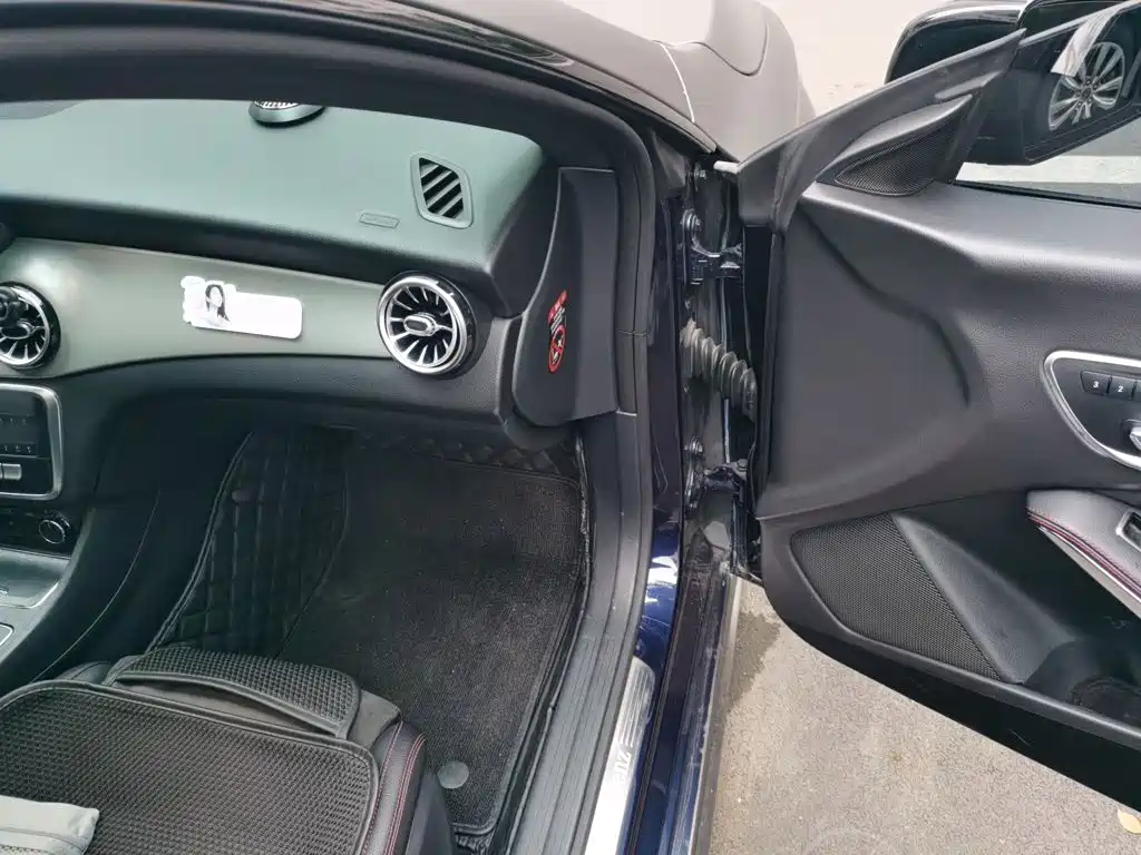 Mercedes-Benz CLA (Import)