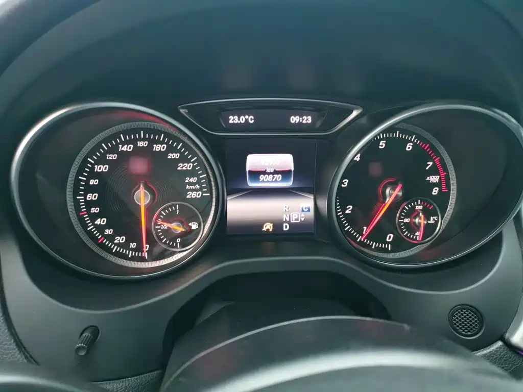 Mercedes-Benz CLA (Import)