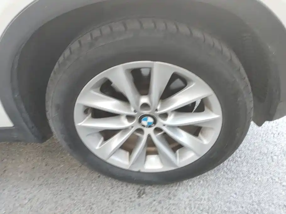 BMW X3 (Import)
