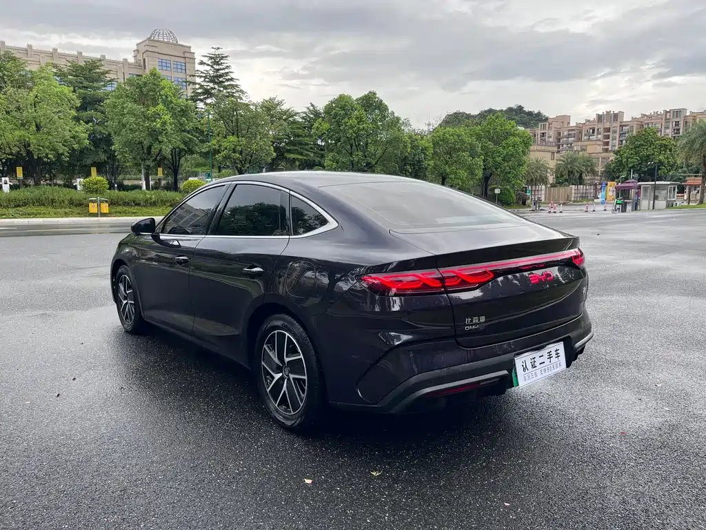 BYD Qin L