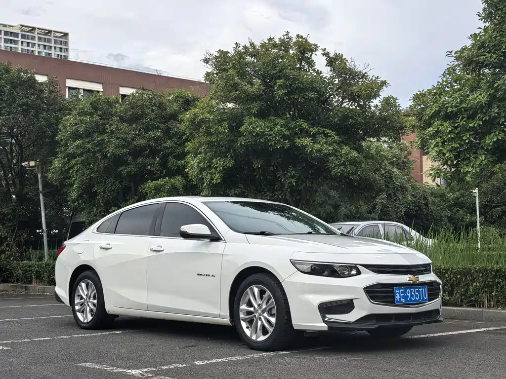 Chevrolet Malibu XL