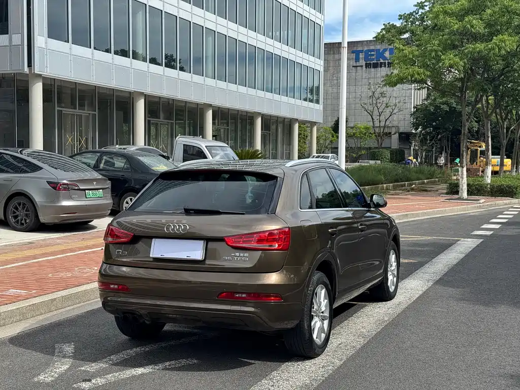 Audi Q3