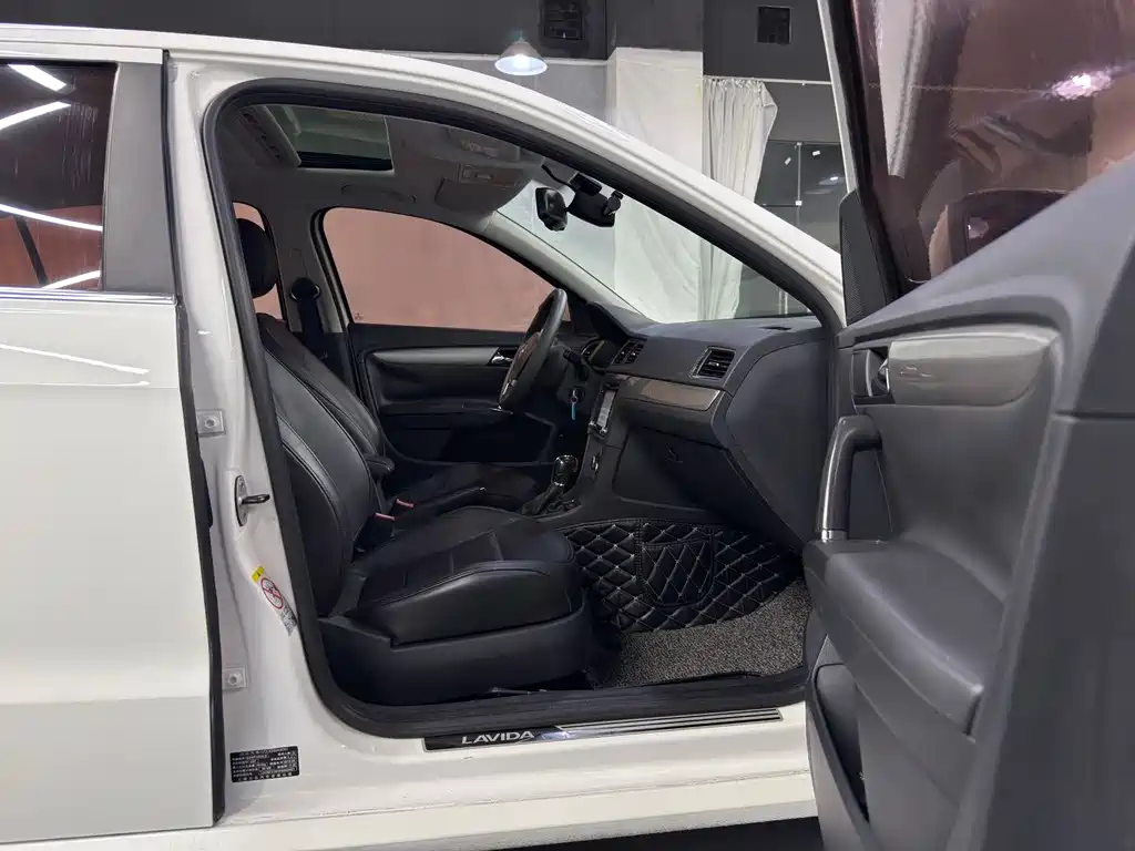 Volkswagen Lavida