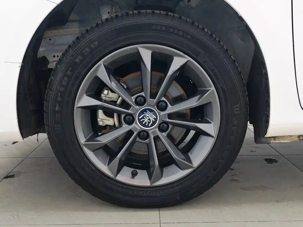 BYD Qin