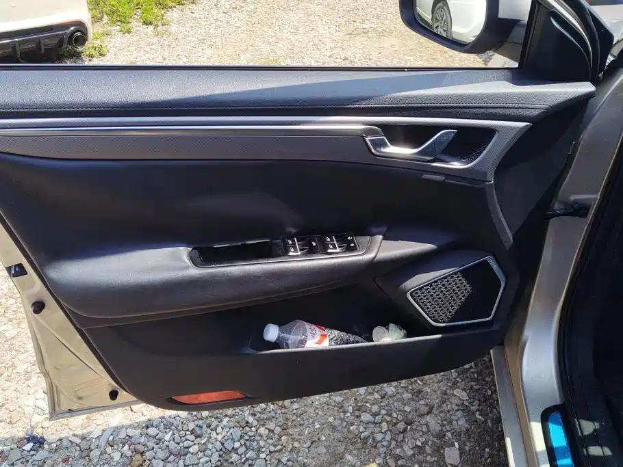 Geely Emgrand GL
