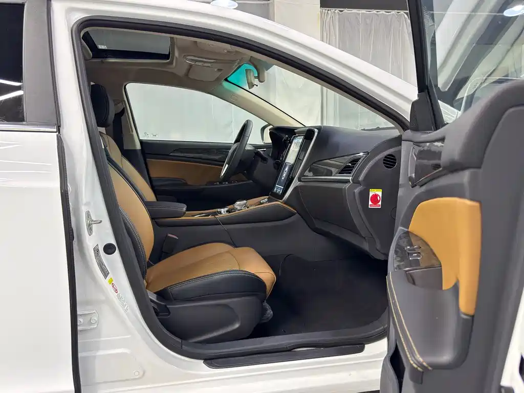 BYD Qin NEV