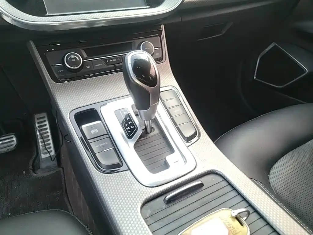 Geely Emgrand GS