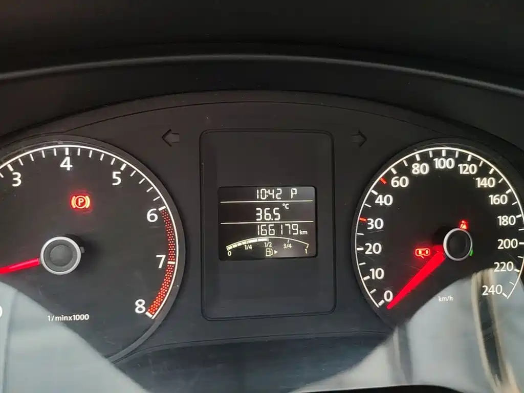 Volkswagen Sagitar