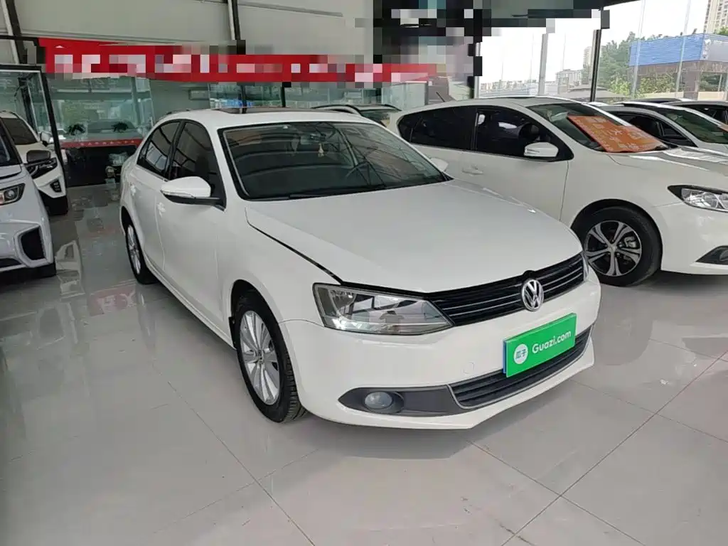 Volkswagen Sagitar