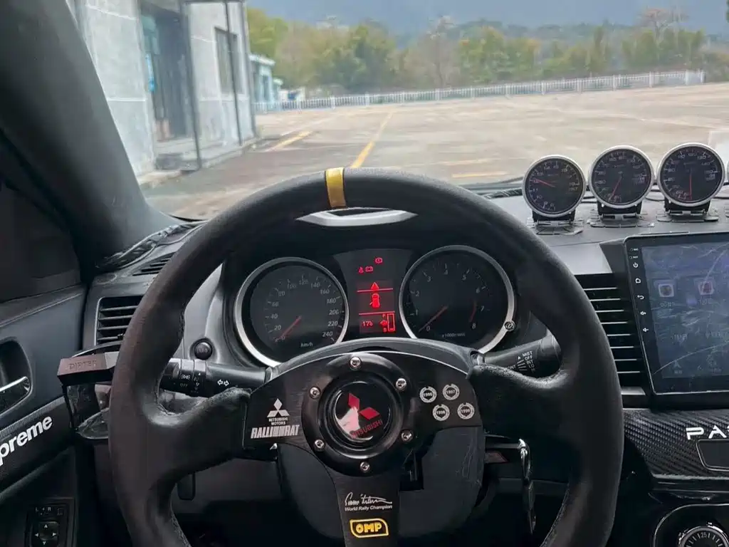 Mitsubishi Lancer EX