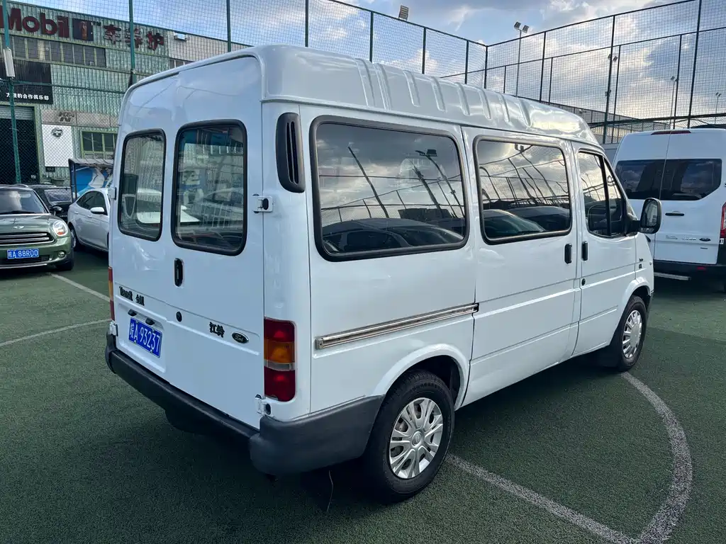 Ford Transit Classic