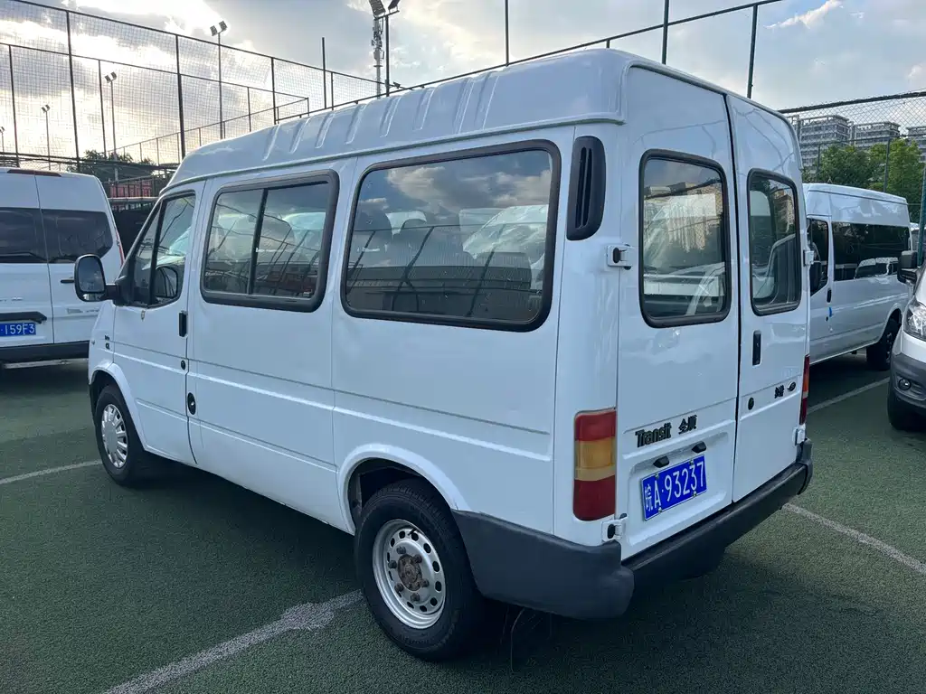 Ford Transit Classic