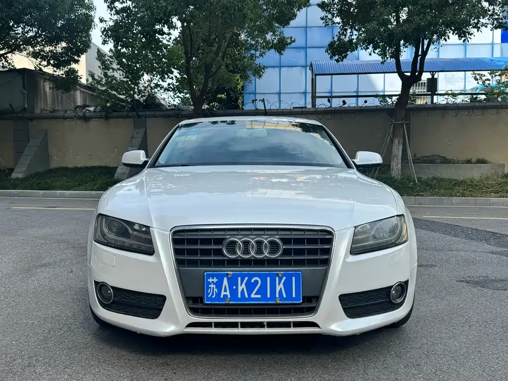 Audi A5 (Import)