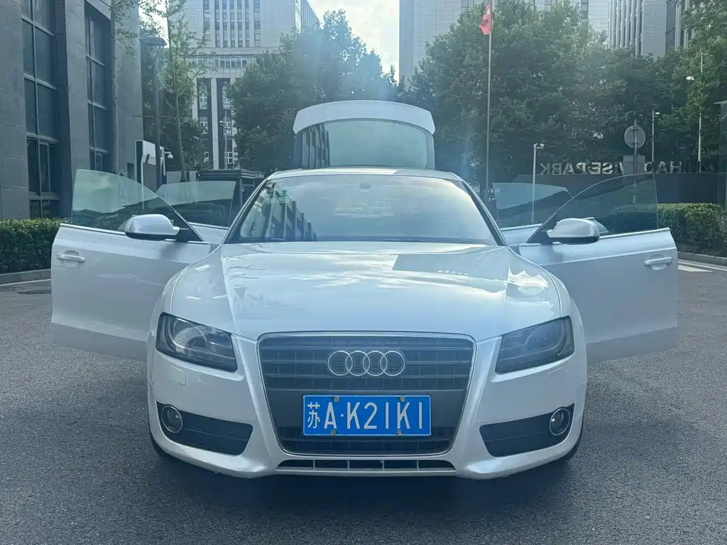 Audi A5 (Import)