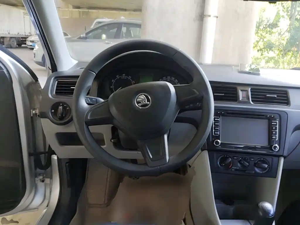 Skoda Rapid