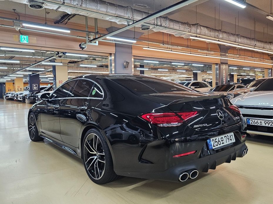 Mercedes-Benz CLS-Class