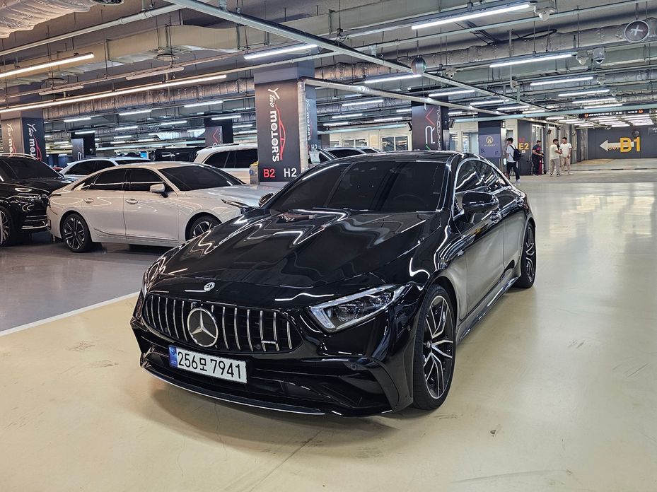 Mercedes-Benz CLS-Class