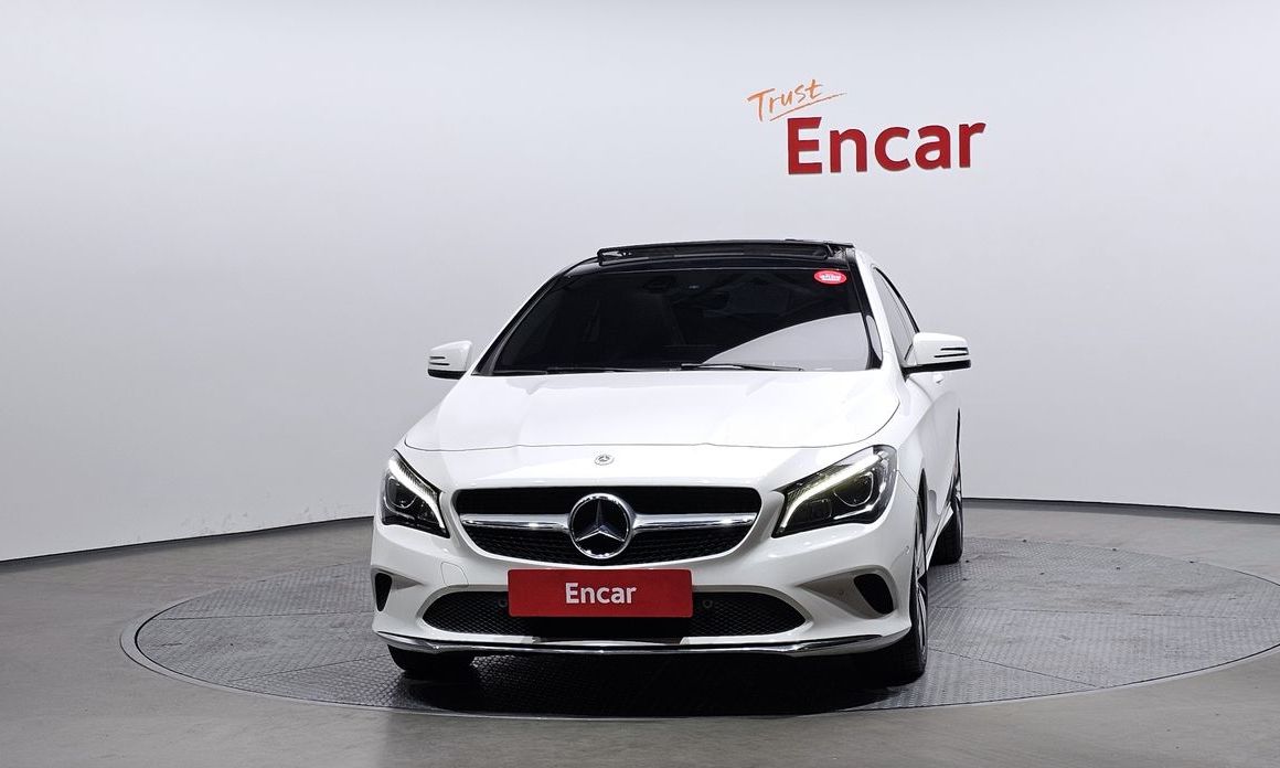 Mercedes-Benz CLA-Class