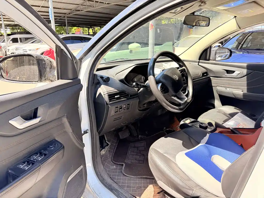 Dongfeng EV YOUNG Guang Xiaoxin