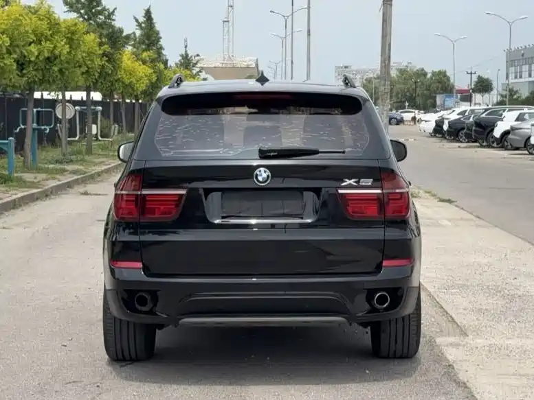 BMW X5 (Import)