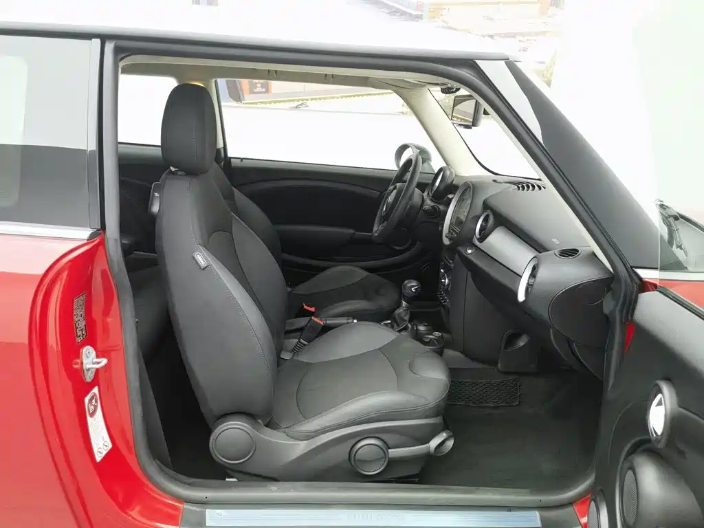 MINI Mini