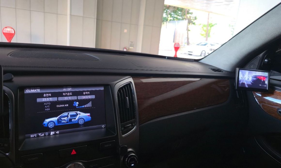 Hyundai Equus