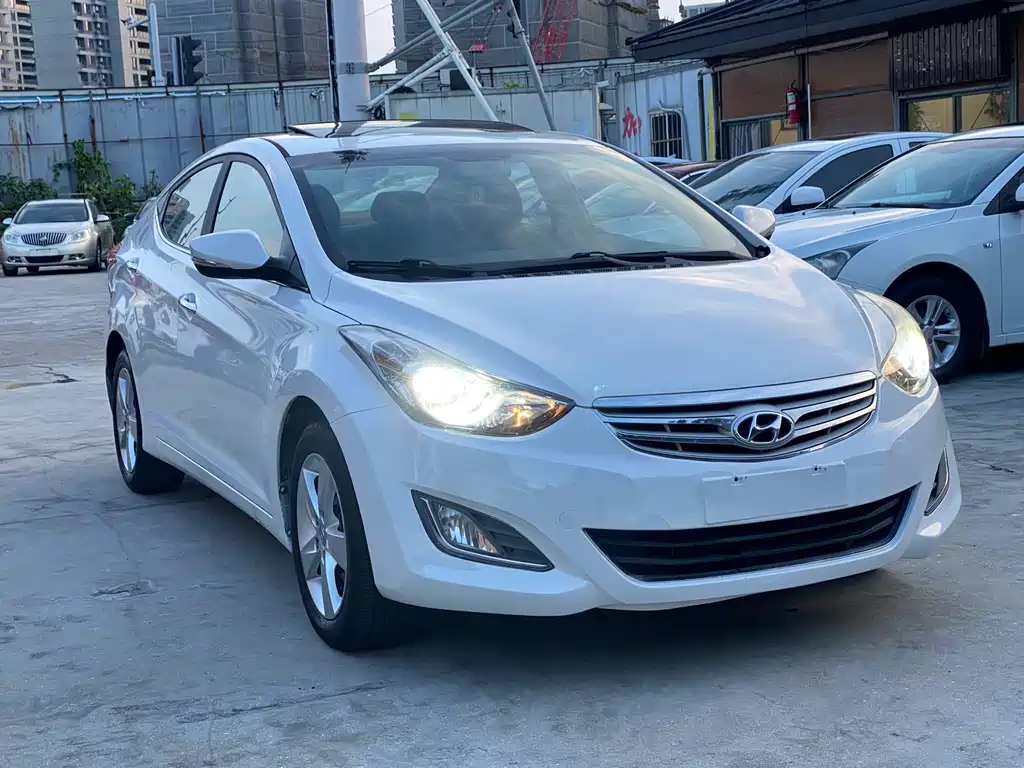 Hyundai Elantra Langdong