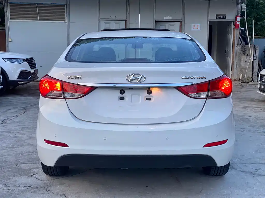 Hyundai Elantra Langdong