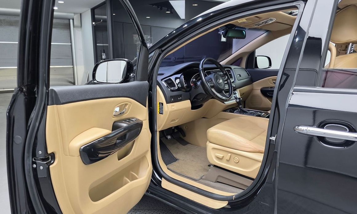 Kia Canival