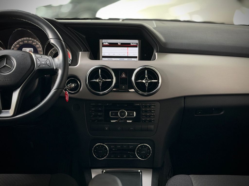 Mercedes-Benz GLK 220
