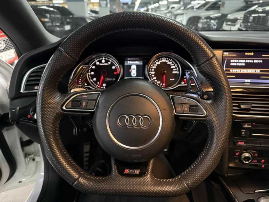 Audi RS5