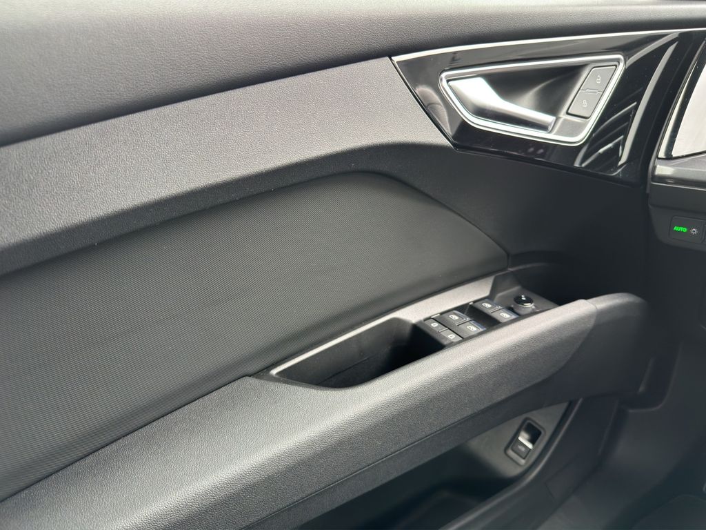Audi Q4