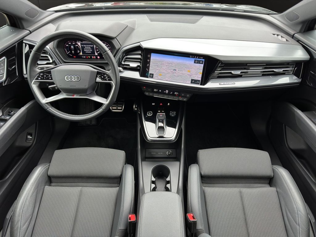 Audi Q4