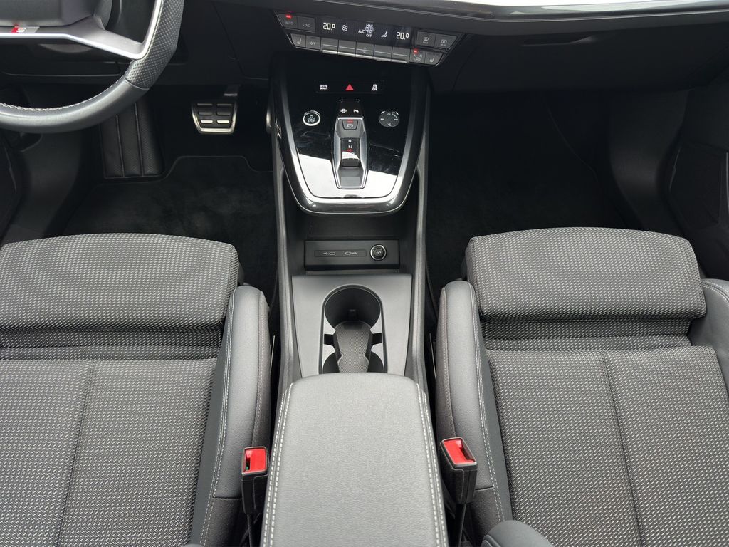 Audi Q4