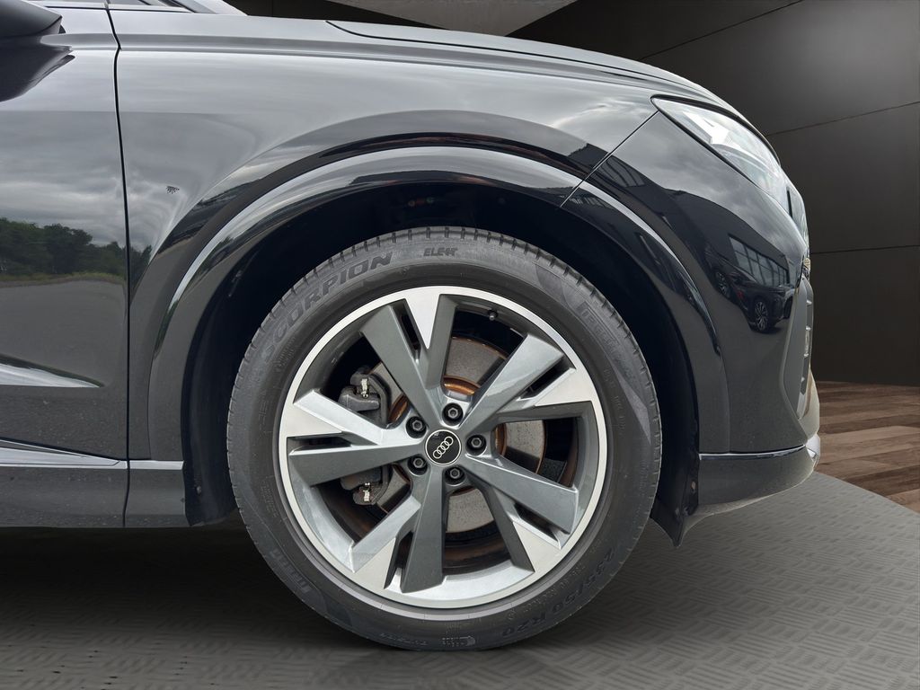 Audi Q4