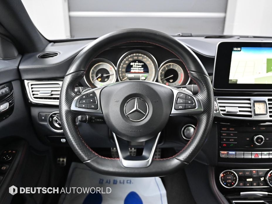 Mercedes-Benz CLS-Class