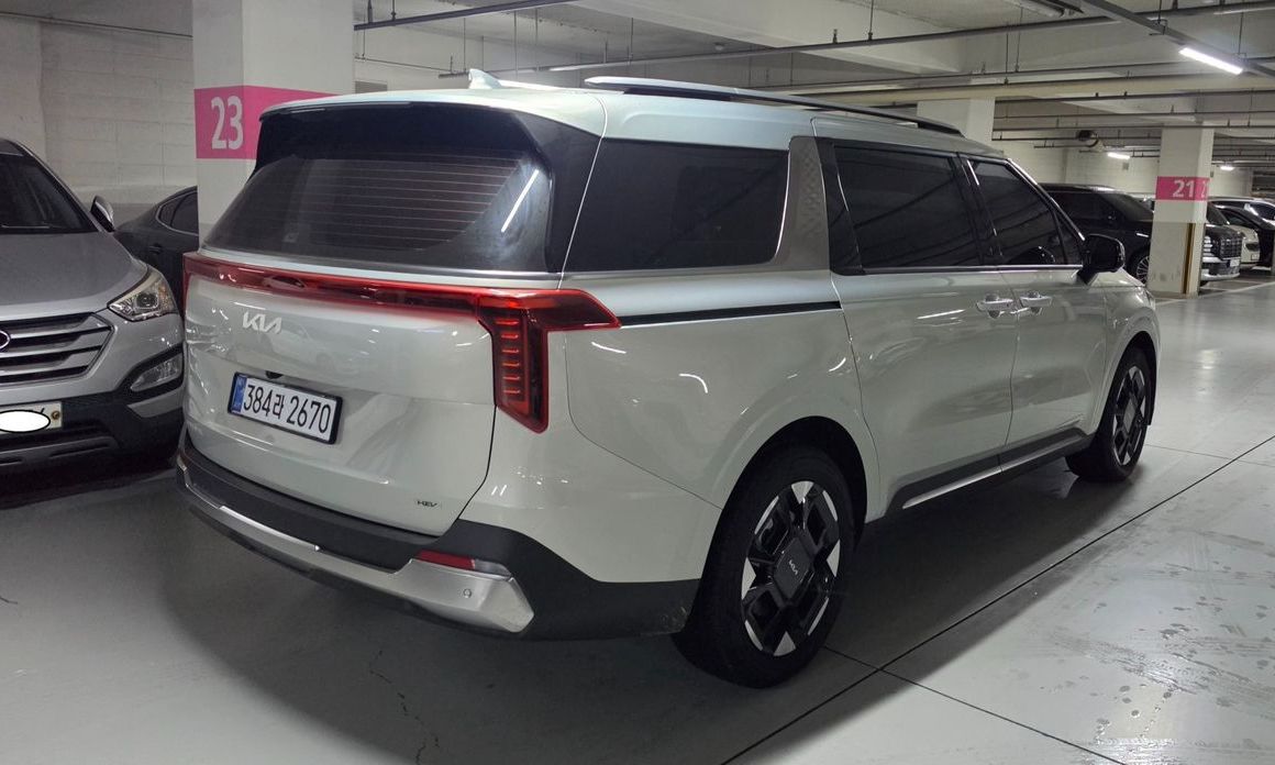 Kia Canival