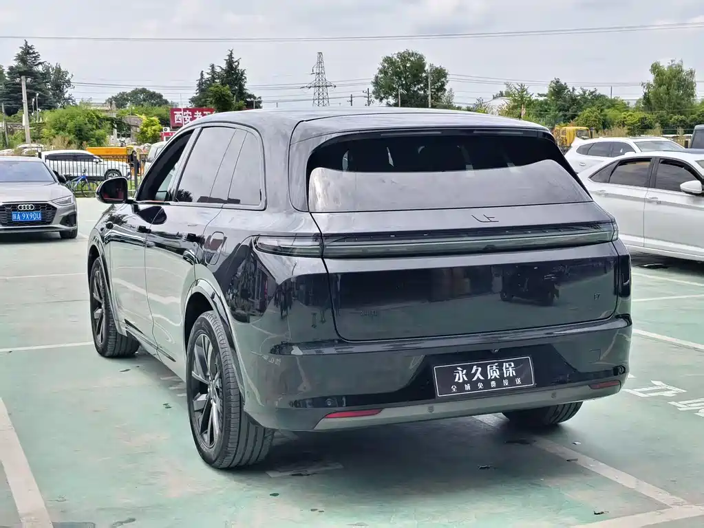 Li Auto Li L7