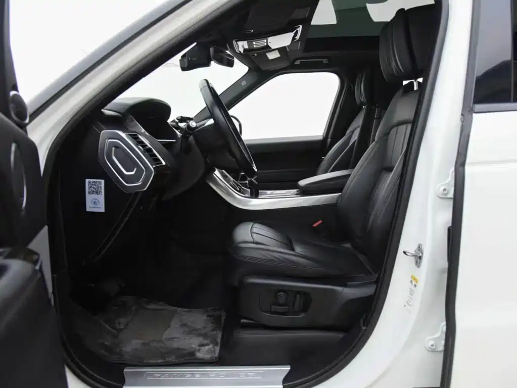 Land Rover Sport PHEV