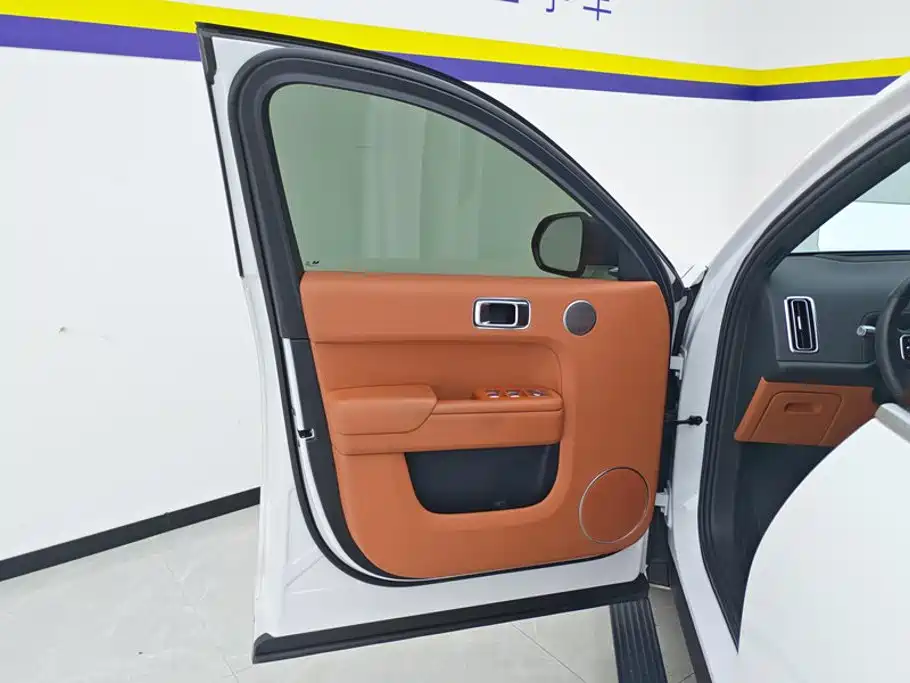 Li Auto Li L7