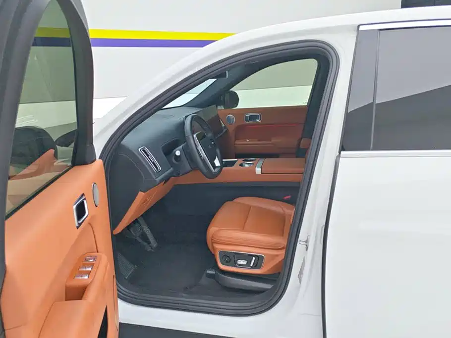 Li Auto Li L7