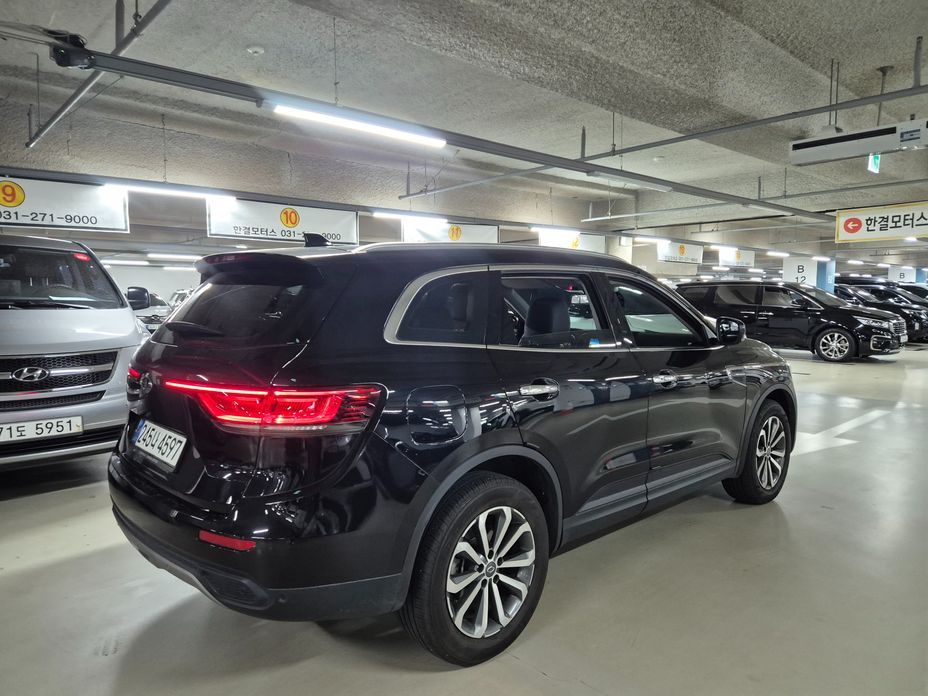 Renault QM6