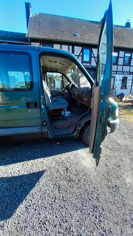 Opel Movano